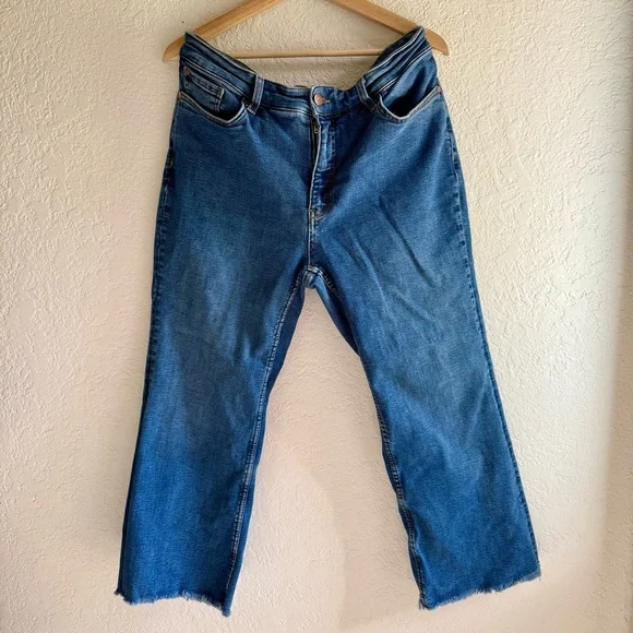 Pilcro The Yaya Blue Mid Rise Crop Jeans Women’s 16W - Picture 1 of 11